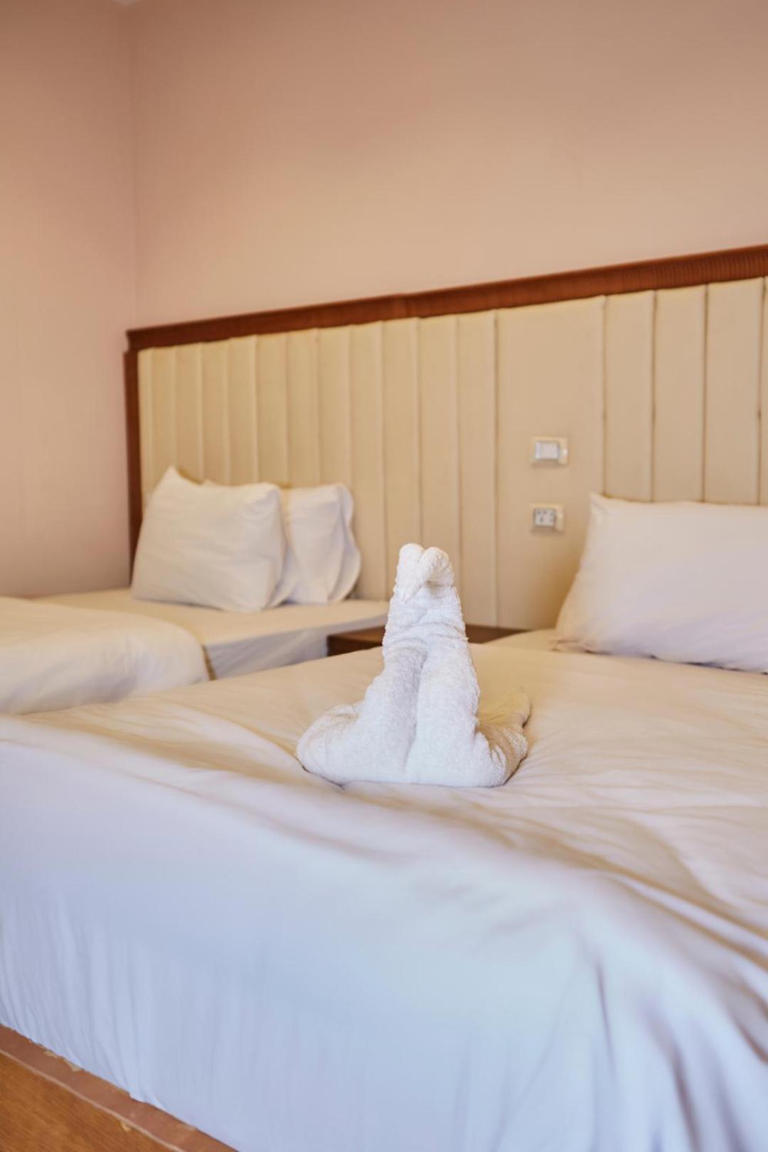 Grand Pyramid View Hotel Kafrat al Jabal Экстерьер фото